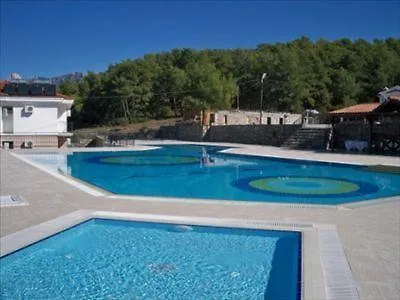 Deska Country Club Villas And Apartments Kemer Apartmán *